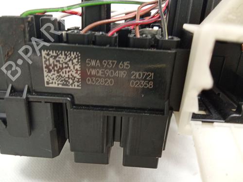 Fuse box VW GOLF VIII Variant (CG5, DB5) 2.0 TDI | BP37540384E1 - Image 4