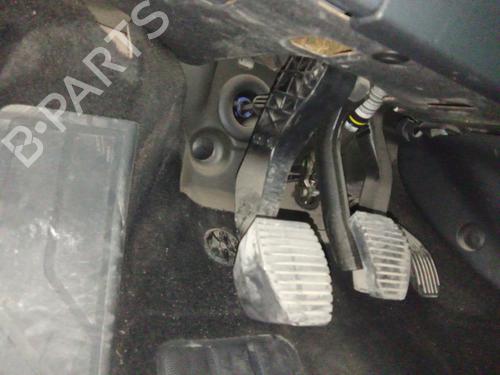 koblingspedal koblingspedal CITROËN C4 II (NC_) 1.6 HDi 90 (92 hp) 39880521 39880521