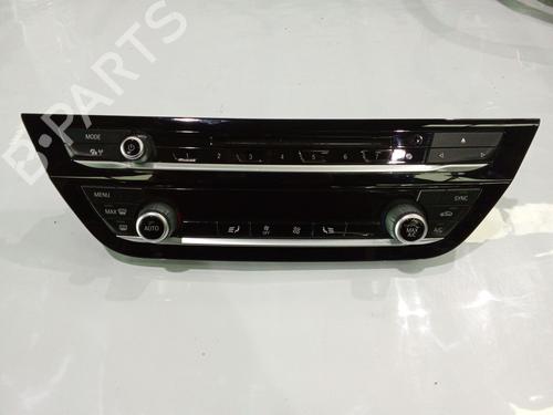 Used Climate control BMW X3 (G01, F97, G08) xDrive 20 d (190 hp) 29526342