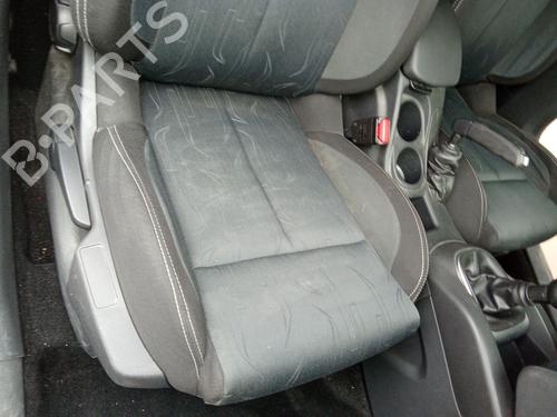 Right front seat CITROËN C4 II (NC_) 1.6 HDi 90 | BP39880529C16 - Image 2