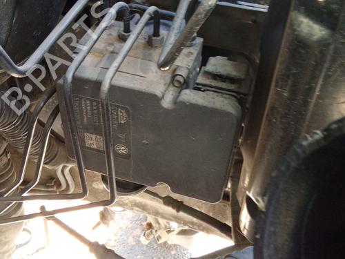 Used ABS pump VW MULTIVAN T5 (7HM, 7HN, 7HF, 7EF, 7EM, 7EN) 2.0 BiTDI (180 hp) 31878456
