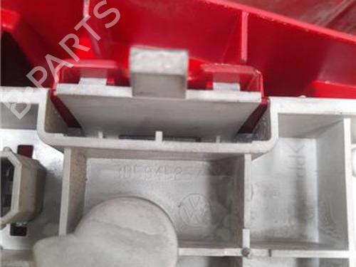 Right taillight VW PASSAT B5.5 (3B3) 1.9 TDI | BP27843814C35