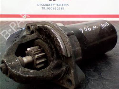 Used Starter MERCEDES-BENZ SPRINTER 2-t Bus (B901, B902) 208 CDI (901.671, 902.671, 902.672) (82 hp) 30052700