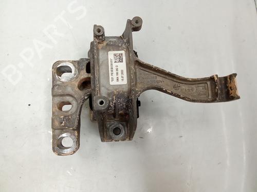 Used Engine mount Engine mount CUPRA FORMENTOR (KM7, KMP) 1.5 TSI (150 hp) 36325531 36325531