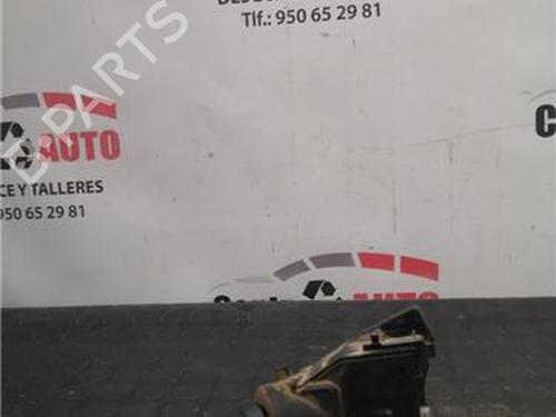 Used Switch NISSAN TERRANO II (R20) 2.4 i 12V 4WD (124 hp) 27841516