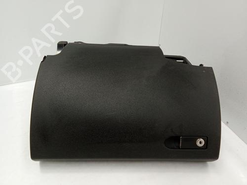 Used Glove box MERCEDES-BENZ C-CLASS (W204) C 200 Kompressor (204.041) (184 hp) 27852235