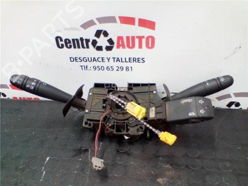 Commutateur RENAULT CLIO II (BB_, CB_) 1.2 LPG (58 hp) 27854118