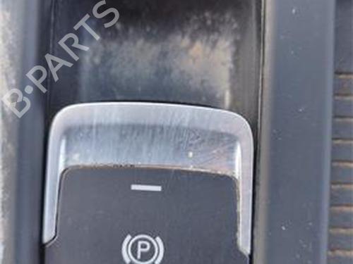 Used Electric handbrake VW GOLF VII (5G1, BQ1, BE1, BE2) 1.4 TSI (122 hp) 27850713