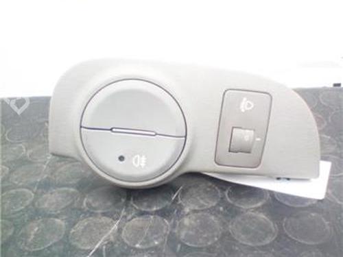 Used Switch HYUNDAI ACCENT III (MC) 1.4 GL (97 hp) 27841425