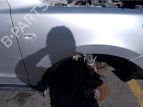 Used Right front fenders HYUNDAI SANTA FÉ II (CM) 2.2 CRDi GLS 4x4 (150 hp) 27847645