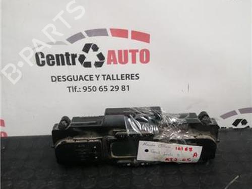 Commande Chauffage SEAT LEON (1P1) 1.6 TDI (90 hp) 27841401