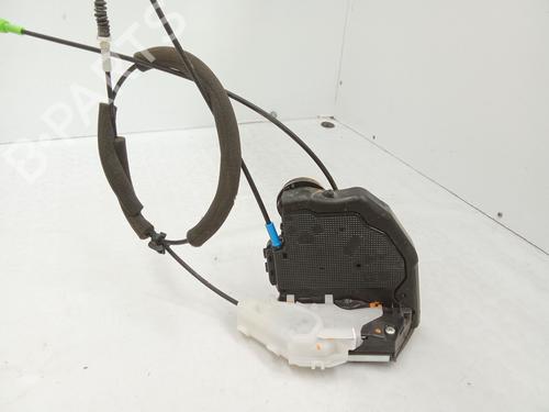 rear-left-lock-toyota-c-hr-_x1_-2016-31878402 main image