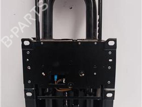 Autre MERCEDES-BENZ CLK (C209) CLK 320 (209.365) (218 hp) 31153066