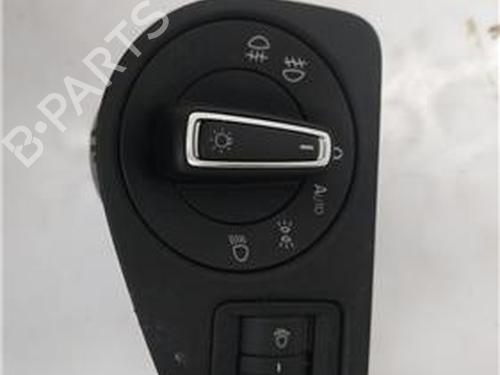 Used Switch VW GOLF VII (5G1, BQ1, BE1, BE2) 1.4 TSI (122 hp) 27850710