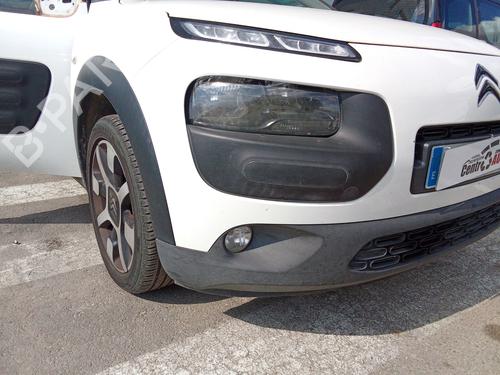 Front bumper CITROËN C4 CACTUS 1.2 VTi 82 | BP40005871C7 - Image 2