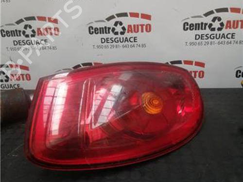 Used Left taillight FIAT BRAVO II (198_) 1.9 D Multijet (198AXC1B) (150 hp) 27842209