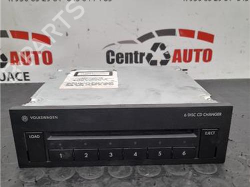 Bilradio VW GOLF V (1K1) 1.9 TDI (90 hp) 27843844