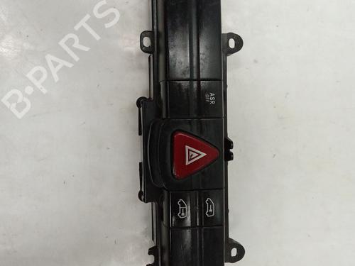 Used Warning switch MERCEDES-BENZ SPRINTER 3-t Van (B906) 209 CDI (906.611, 906.613) (88 hp) 29429285