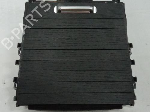 Porte-gobelet/Objets MERCEDES-BENZ GLE (V167) GLE 400 d 4-matic (167.123) (330 hp) 31878295