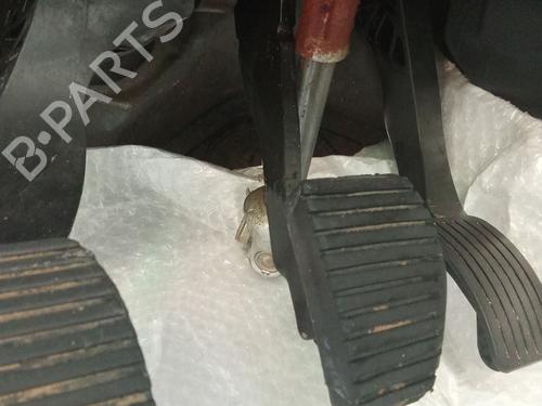 Used Break pedal PEUGEOT 5008 II (MC_, MJ_, MR_, M4_) 1.6 BlueHDi 115 (MCBHXH, MCBHXW) (116 hp) 30296668