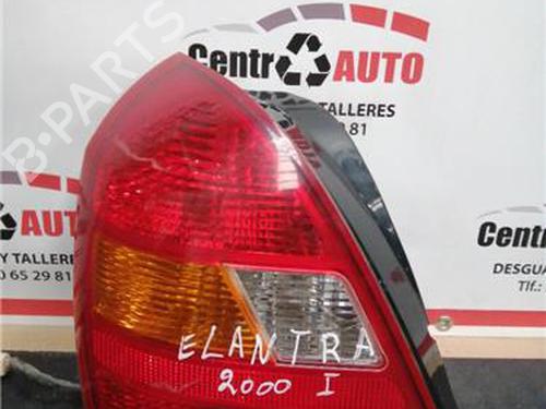 Used Left taillight HYUNDAI ELANTRA III Saloon (XD) 2.0 (141 hp) 27854401
