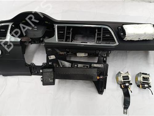 Instrumentbræt SEAT ATECA (KH7, KHP) 1.0 TSI (115 hp) 27847983