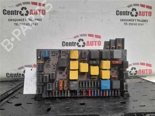 Used Fuse box Fuse box 27844536 27844536