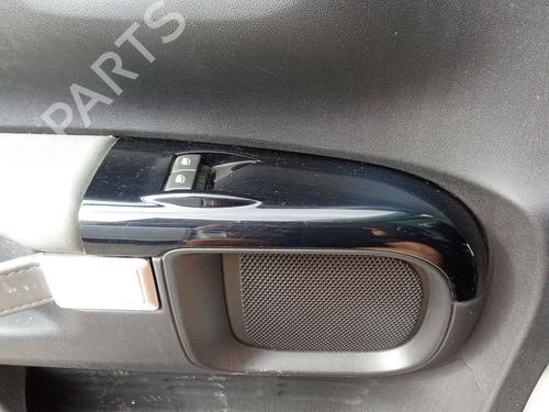 Used Left front window switch Left front window switch CITROËN C4 CACTUS 1.5 BlueHDi 100 (102 hp) 39880536 39880536