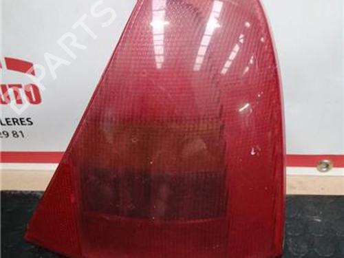 Used Right taillight RENAULT CLIO II Hatchback Van (SB0/1/2_) 1.9 D (SB0E) (64 hp) 27854403