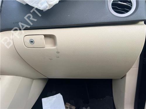Used Glove box VW TIGUAN (5N_) 2.0 TDI 4motion (140 hp) 27686397