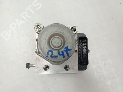 Used ABS pump ABS pump NISSAN X-TRAIL III (T32_, T32R, T32RR) 2.0 dCi (T32) (177 hp) 33936512 33936512