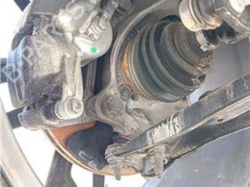 Used Right front steering knuckle AUDI Q3 Sportback (F3N) 35 TDI (150 hp) 27683044