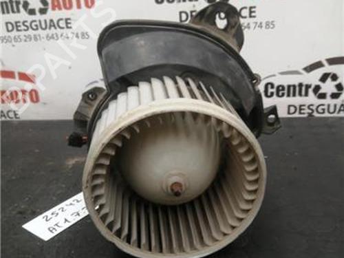Varmeblæser PEUGEOT 206 Hatchback (2A/C) 1.1 (54 hp) 27843382