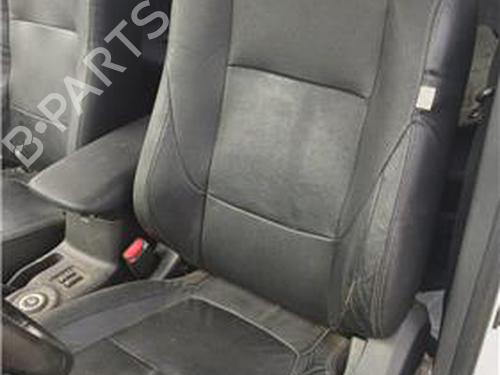 Used Left front seat MITSUBISHI OUTLANDER II (CW_W) 2.2 DI-D 4WD (140 hp) 27849720