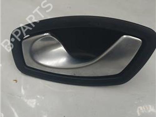 Venstre fortil invendig håndtag RENAULT MEGANE II Saloon (LM0/1_) 1.5 dCi (LM1F) (86 hp) 27849484