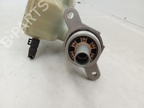 Brake master cylinder VW GOLF PLUS V (5M1, 521) 2.0 TDI 16V | BP36325515M77 - Image 2