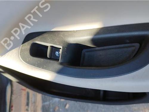 Høyre bak elrute bryter FIAT 500X (334_) 1.4 (334AXC1B, 334AXC11) (140 hp) 27850764