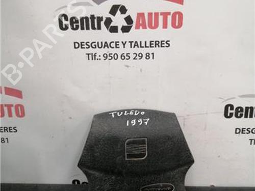 Used Driver airbag SEAT TOLEDO I (1L2) 1.6 i (73 hp) 27841563