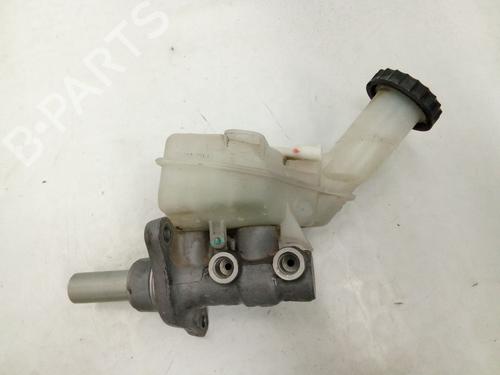brake-master-cylinder-mitsubishi-outlander-ii-cw_w-2005-2006-2007-2008-2009-2010-2011-2012-27849722 main image