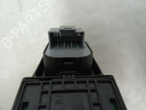 Left front window switch VW GOLF VIII Variant (CG5, DB5) 2.0 TDI | BP37537985I27 - Image 4