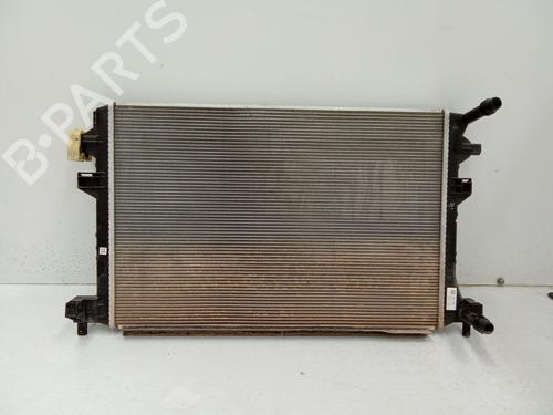 Used Water radiator Water radiator 39134554 39134554