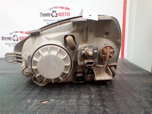 Right headlight HYUNDAI SANTA FÉ I (SM) 2.4 16V 4x4 | BP27844852C29 
