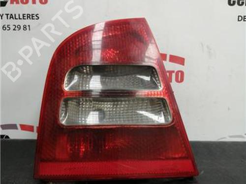 Feu arrière gauche SKODA OCTAVIA 1.2 Super (44 hp) 27842713