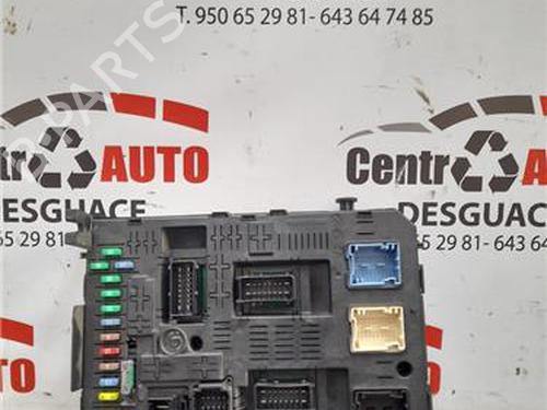Used Fuse box PEUGEOT PARTNER Box Body/MPV (K9) 1.6 BlueHDI 100 (99 hp) 27843492