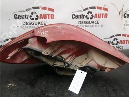 Used Right taillight PEUGEOT 207 (WA_, WC_) 1.6 HDi (109 hp) 27843475