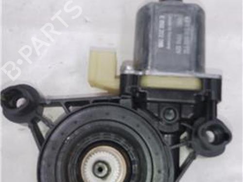 Right rear window motor AUDI A3 Limousine (8VS, 8VM) 1.6 TDI | BP27847813E22 