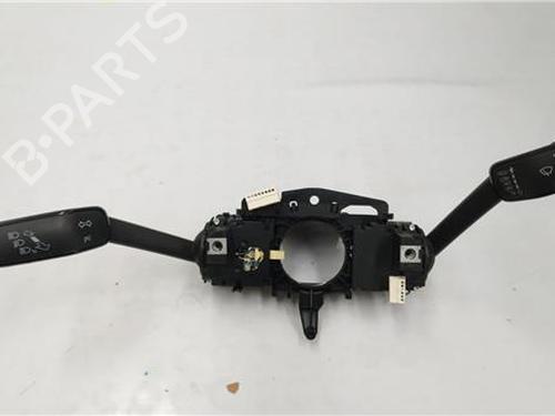 Used Switch VW GOLF VII (5G1, BQ1, BE1, BE2) 1.4 TSI (122 hp) 27850709