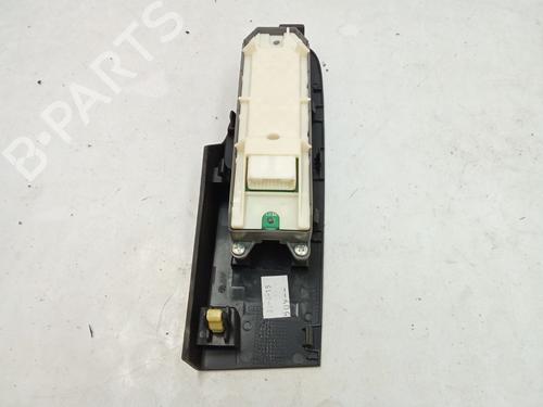 Left front window switch TOYOTA AURIS (_E18_) 1.6 D4-D (WWE185_) | BP31538381I27