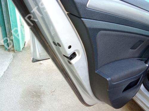 rear-left-lock-vw-golf-vii-variant-ba5-bv5-2013-2014-2015-2016-2017-2018-2019-2020-2021-2022-36357498 main image
