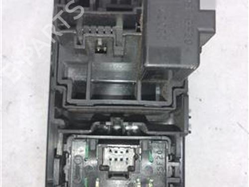 Switch RENAULT MEGANE II Saloon (LM0/1_) 1.5 dCi (LM1F) | BP27846523I30 